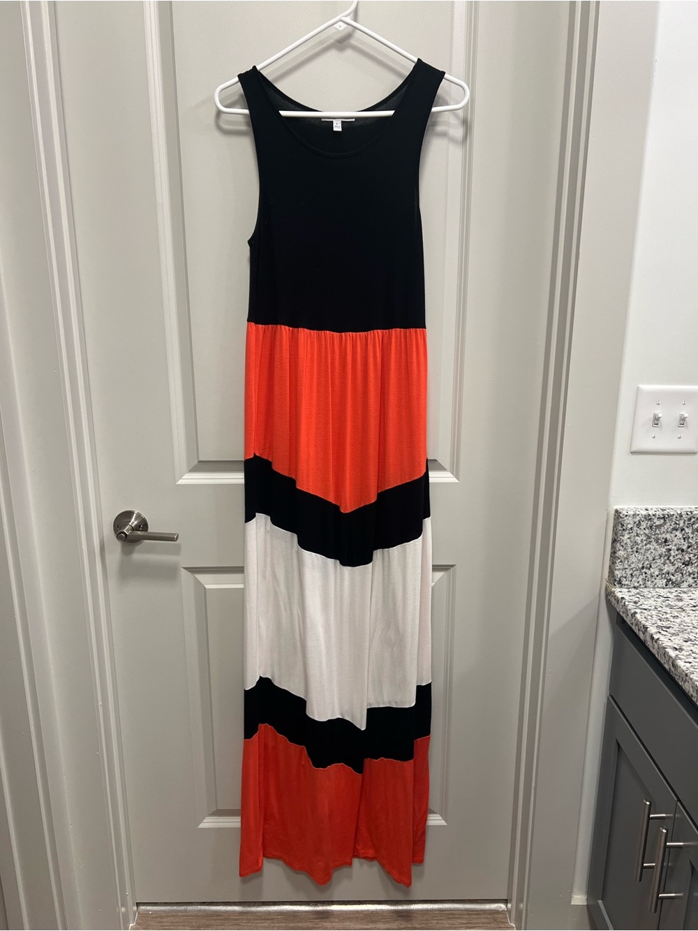 Moa Moa Black, Orange & White Colorblock Sleeveless Maxi Dress Size Large